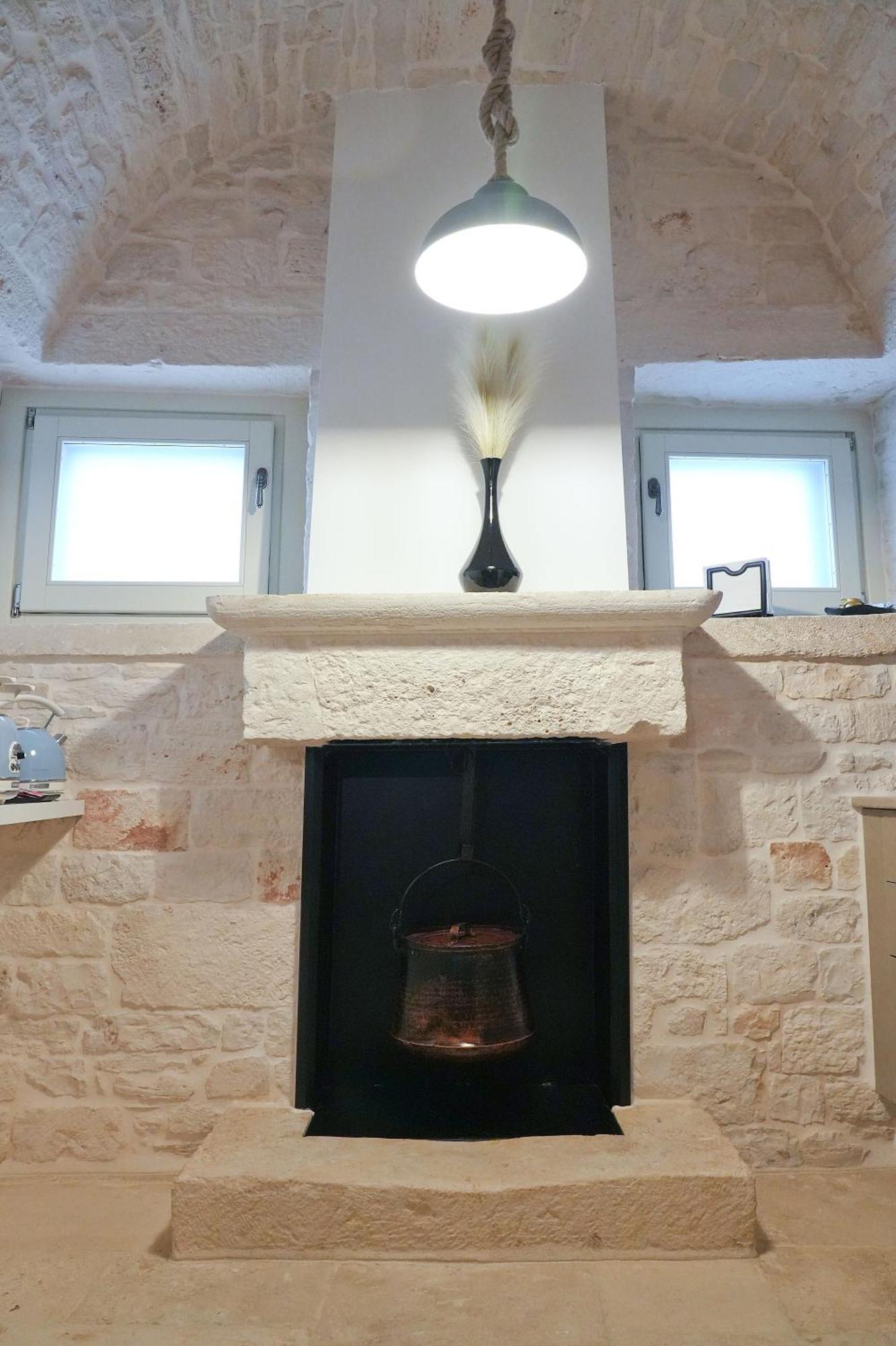 Trulli Occhi Di Pietra Historical Experience Villa Алберобело Екстериор снимка