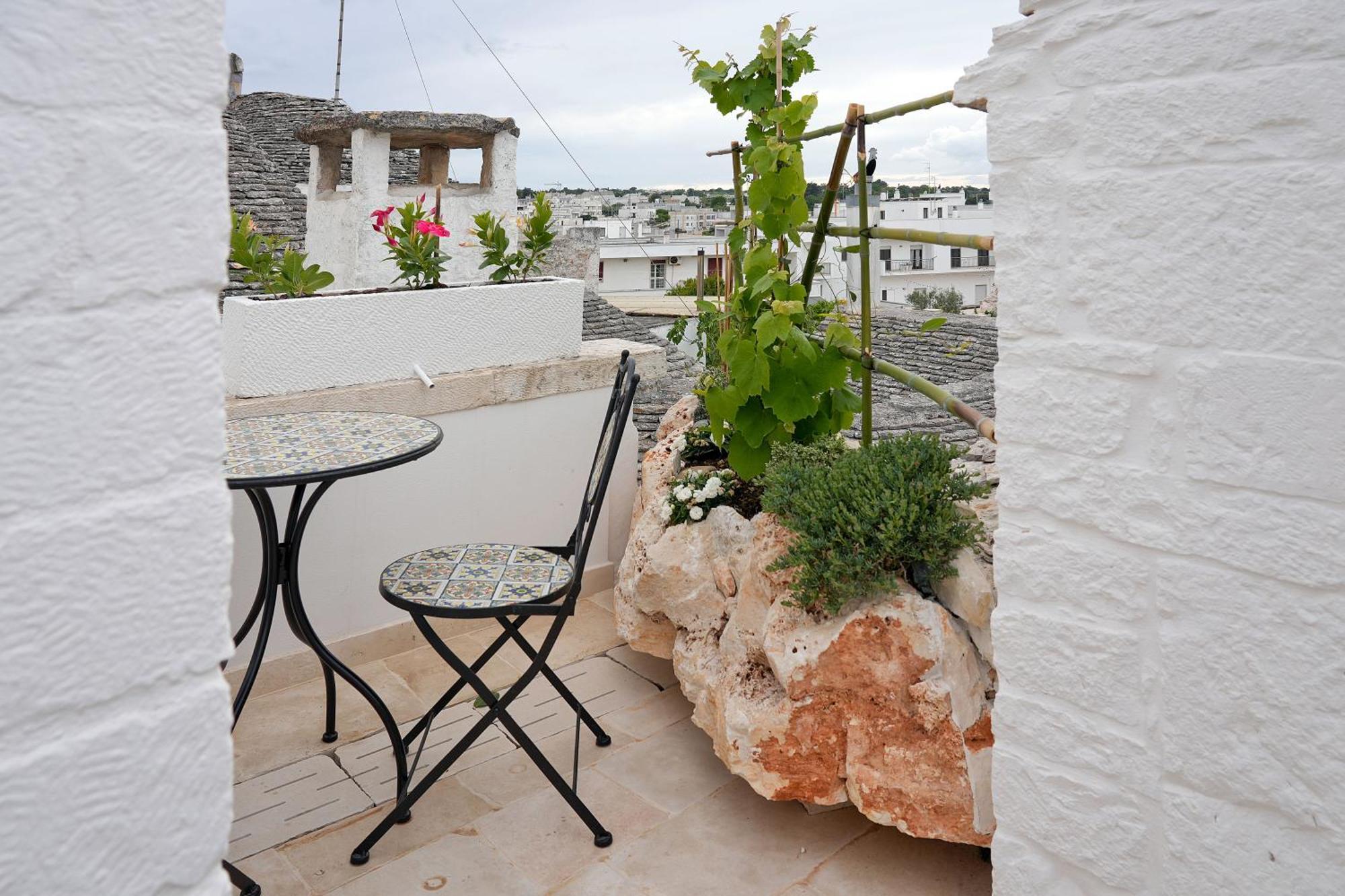 Trulli Occhi Di Pietra Historical Experience Villa Алберобело Екстериор снимка